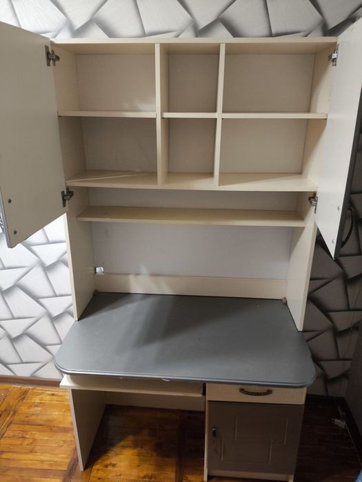 Стіл письмовий комп'ютерний, стол письменный