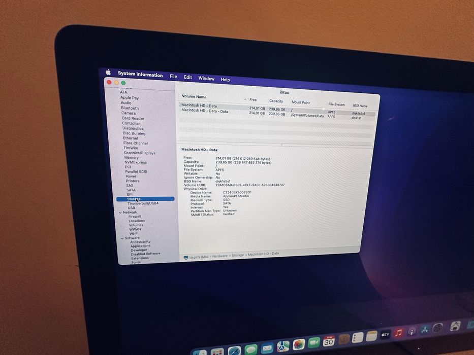 iMac 21,5” — Core i5, 8GB RAM, SSD 256GB