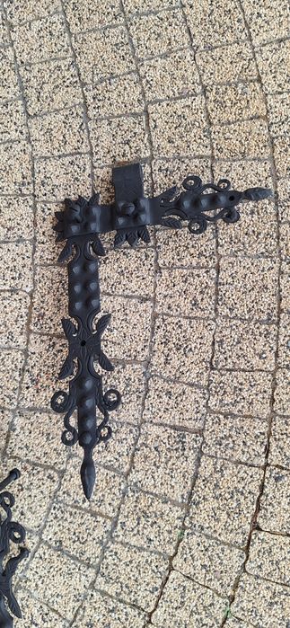 zawiasy ozdobne do drzwiczek