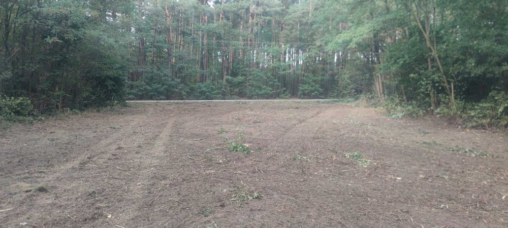 Działka na sprzedaż