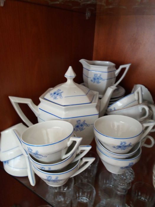 Serviço de chá completamente novo