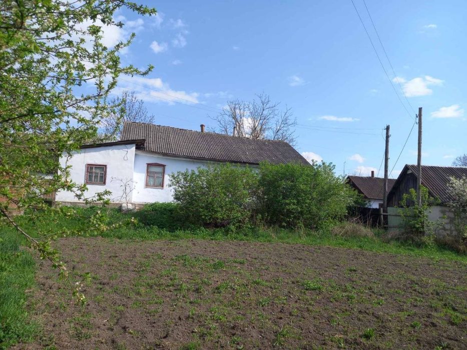 Продається будинок від власника в м. Ізяслав Хмельницької обл