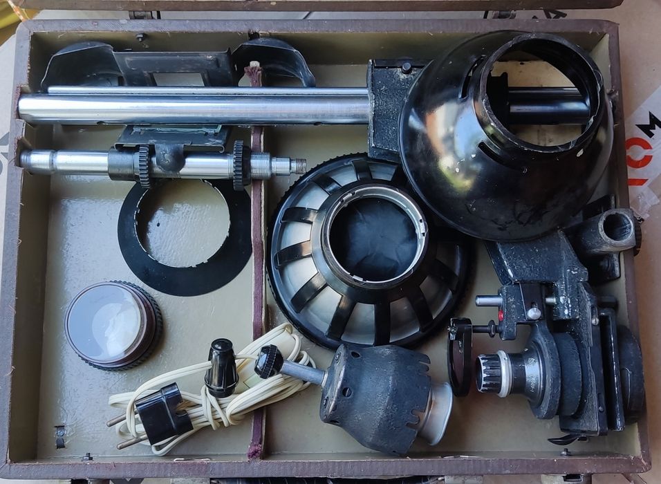 Фотозбільшувач часів СССР  УПА 3.