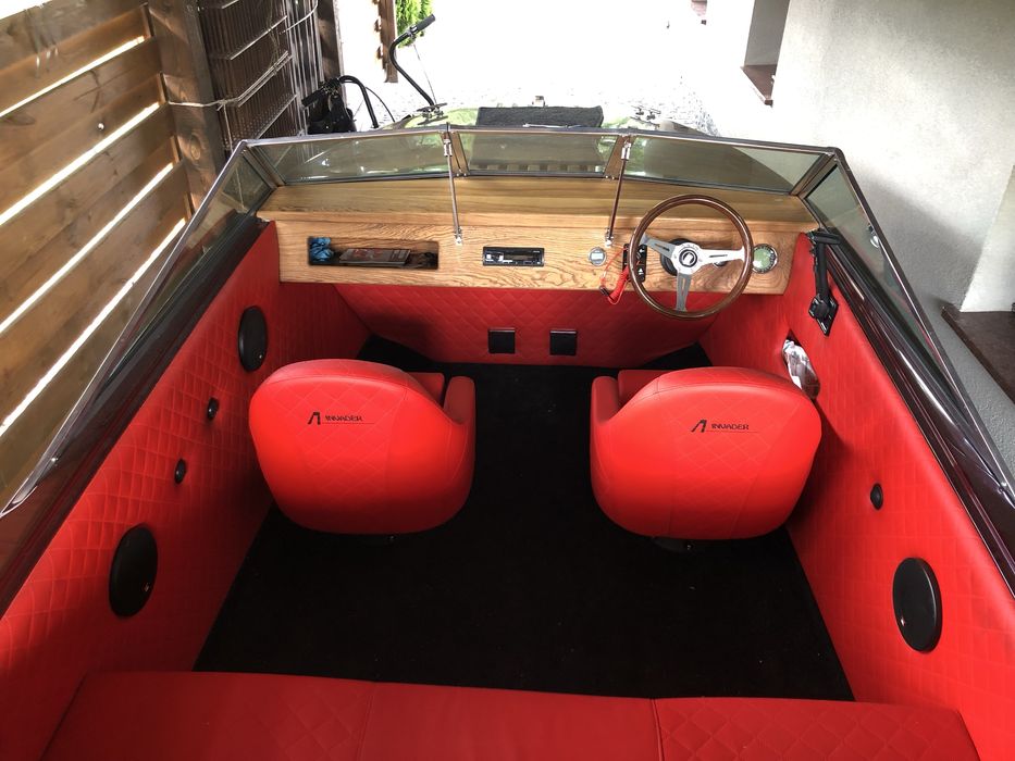 Łódź motorowa Invader Bmw 3.0d  250km diesel   zamiana za Tenere  700