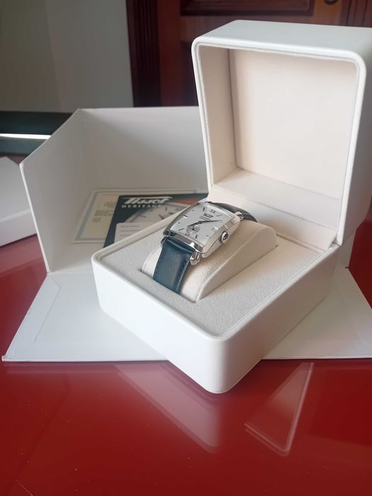 Tissot Heritage cronómetro automático COSC edição limitada