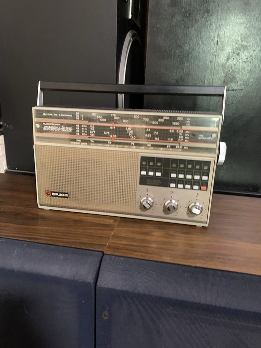 Продам ФМ радиоприемник Океан 222