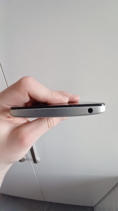 Телефон lenovo vibe