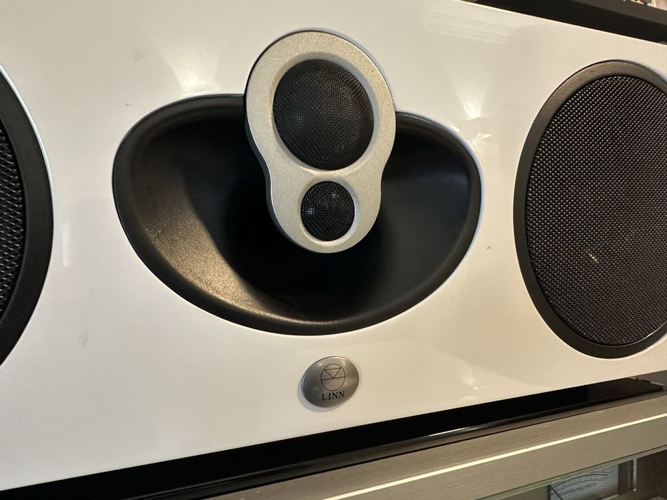 Linn Majik 112 - coluna central de referência