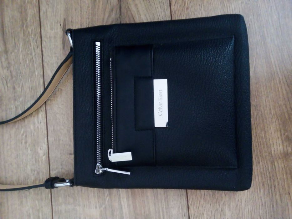 Torebka Calvin Klein listonoszka