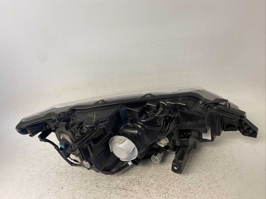 Левпяя фара Nissan Rogue 2017 2018 2019  США