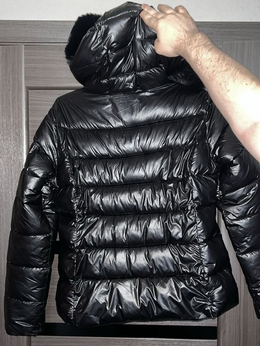 Продам  курточку Monte Cervino