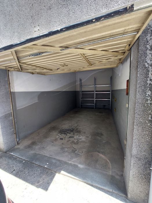 Garagem Próximo Gaishopping