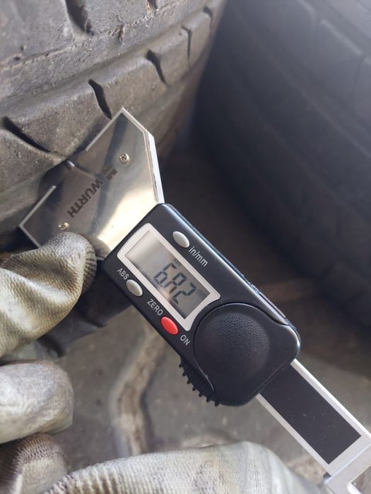 JANTES PEUGEOT R17 COM PNEUS 225/45 FURAÇÃO 4X108