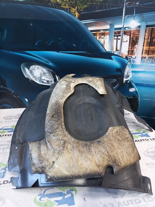 Cave de rodas frente (frente) direito Renault Megane III