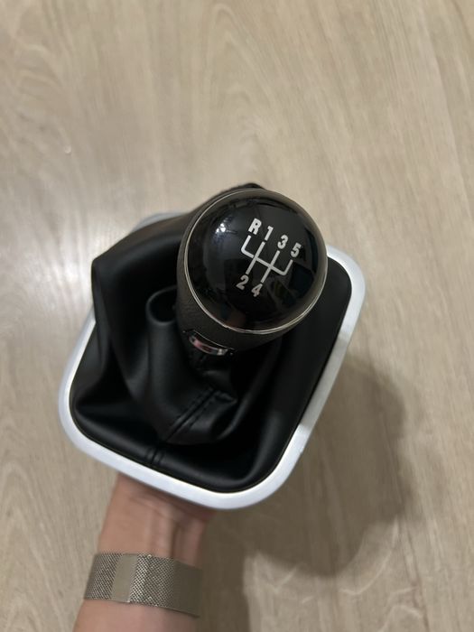 Ручка для КПП  Volkswagen Golf i Jetta