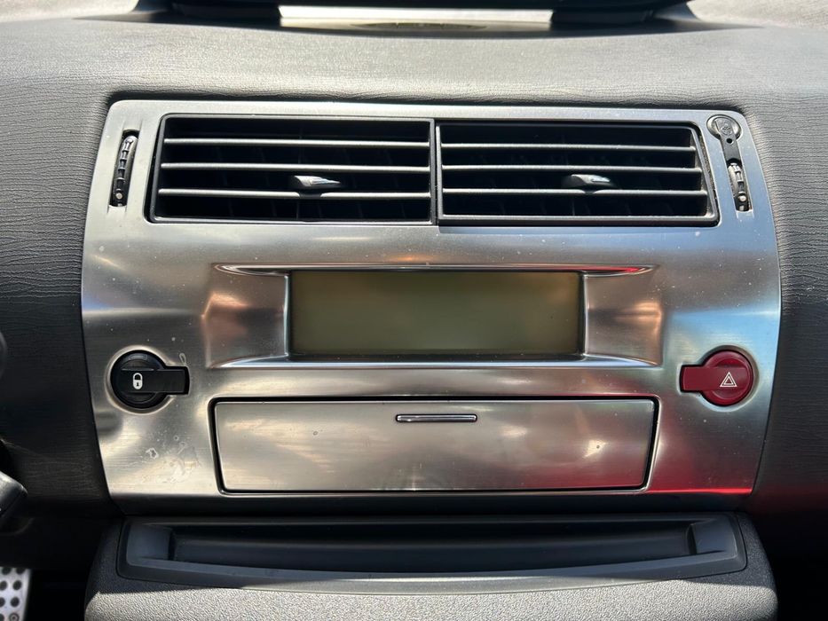 Citroen C4 loeb preto!