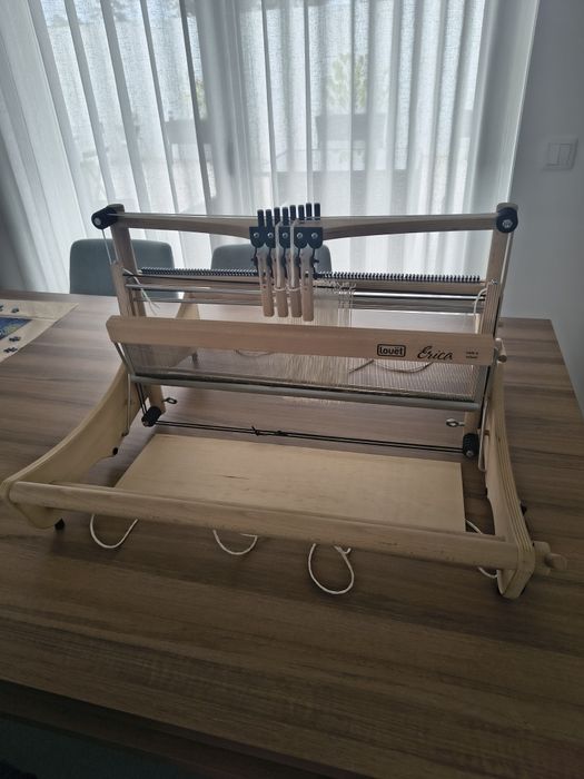 Tear holandês de mesa em madeira Louet Erica 50cm