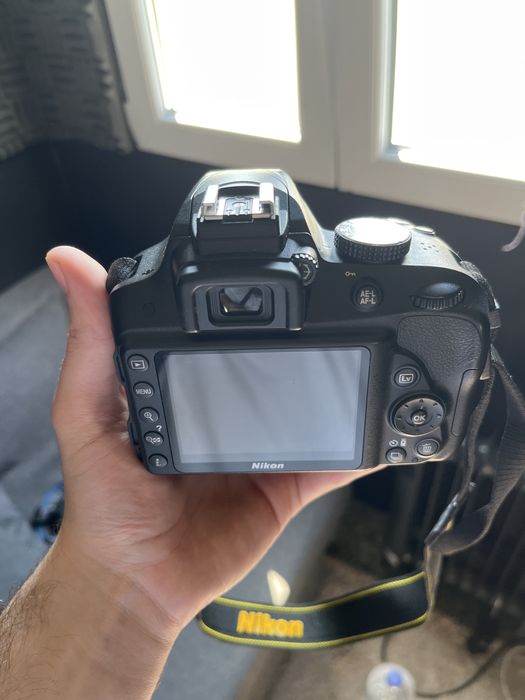 Nikon D3300 - Semi Novo