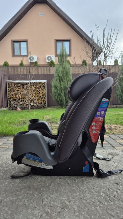 Автокрісло "Safety 1st" від 10 до 29 кг