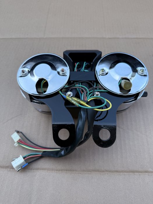 Щиток приладів Alfa(120 км/ч). Alfa, Delta.