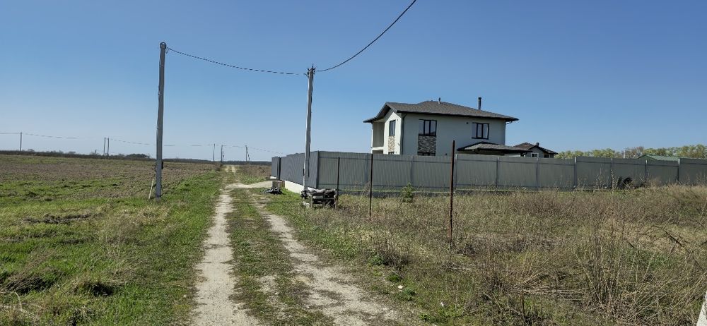 Скибин 18 км до Києва, власник продам ділянку з електрикою 3 фази