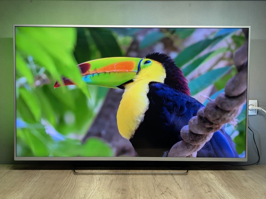 Philips 55PUS7334 4K Ultra HD Android 12 , 16 Гб Ambilight / 2020