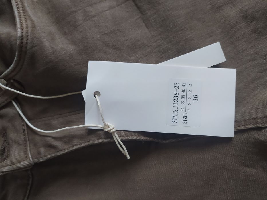 Spodnie damskie jeans