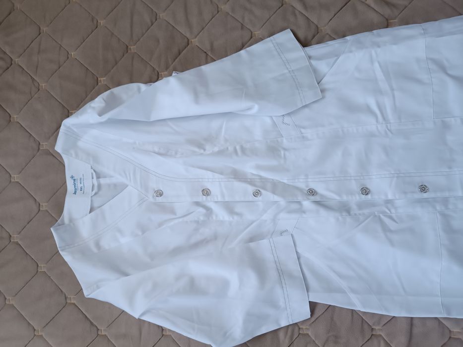 Медичний халат новий