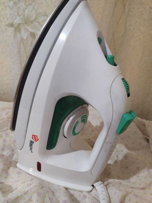 Продам праску Domotec