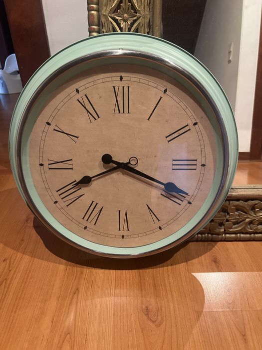 Relogio Ikea azul marinho