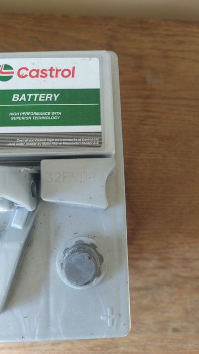 Akumulator Castrol 60Ah/540A