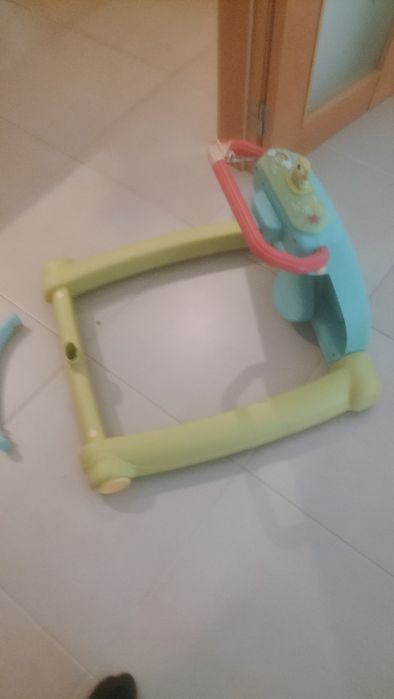 Andarilho bebé multifunções