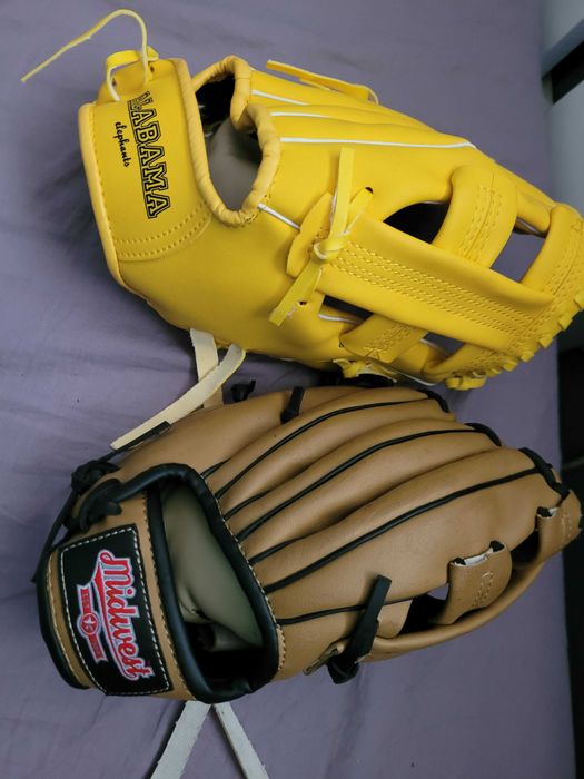 rękawice do baseballa
