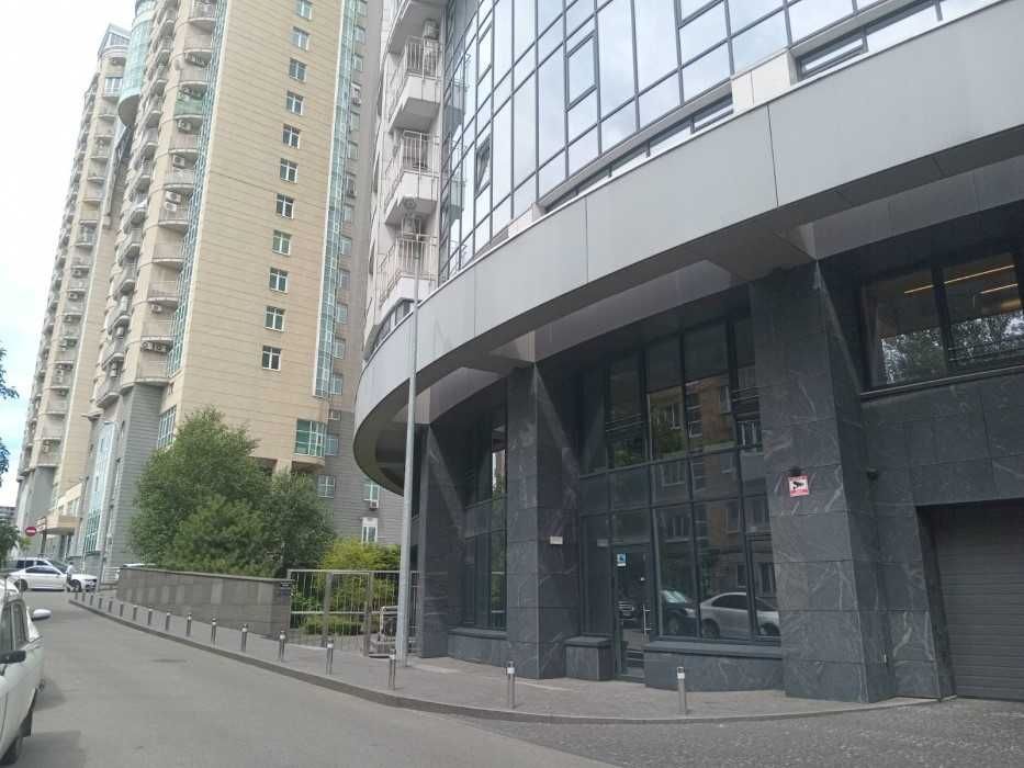 Без комісії! Фасад приміщення 90м  Busov Hill Буслівська 12 Печерськ!