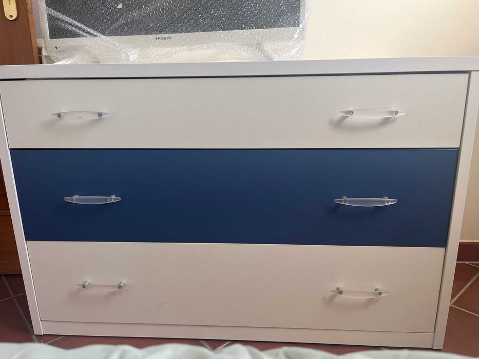 Quarto completo, moderno branco