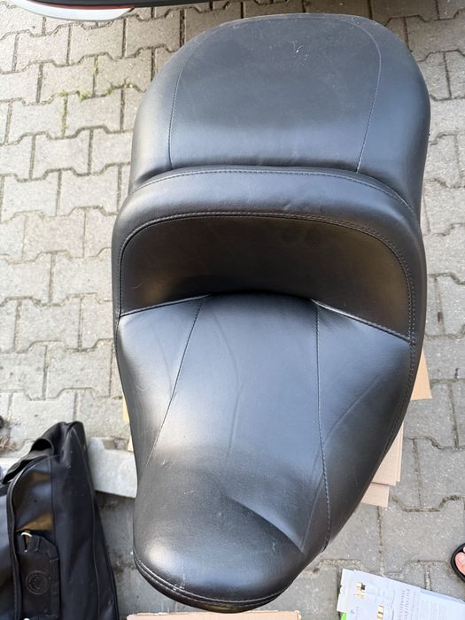 Kanapa z oparciem kierowcy Harley Davidson Ultra Limited 2020