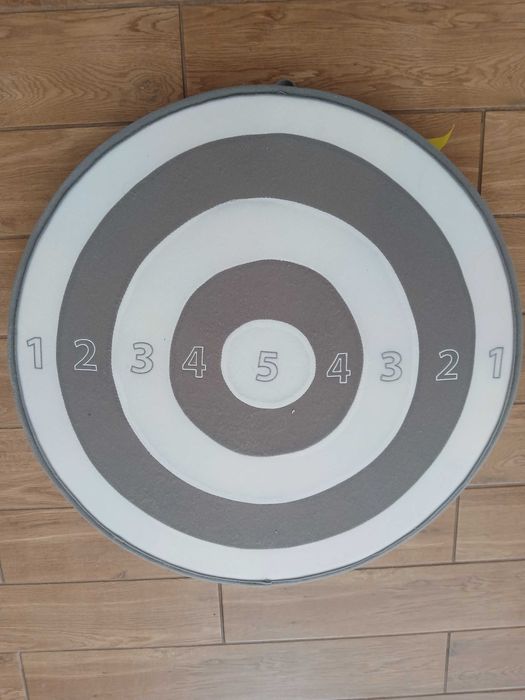 Tarcza z rxutkami dla dzieci ikea