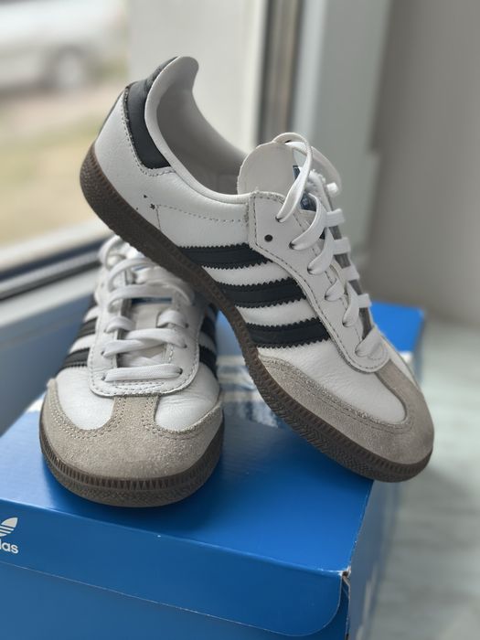 Дитячі кросівки adidas samba