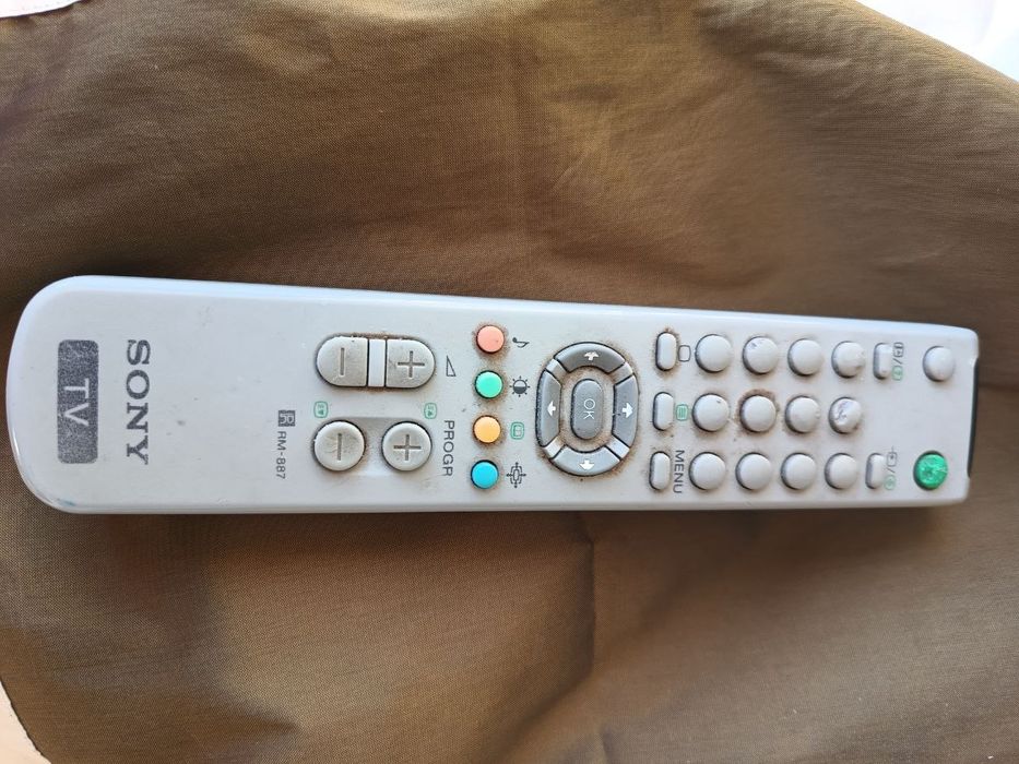 Телевізор SONY в робочому стані с пультом