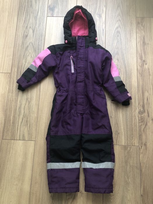 Zimowy kombinezon dla dziecka