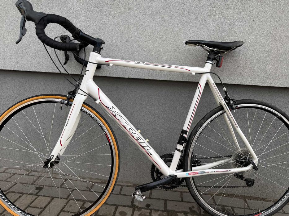 Rower XTRAIL 28" kolarzówka szosa