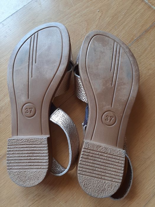 Sandália senhora T37