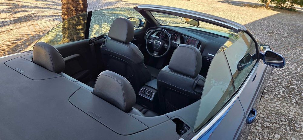 Audi A5 Cabriolet 2.0 Turbo — Azul, Capota Elétrica, Pronto Para o Verão