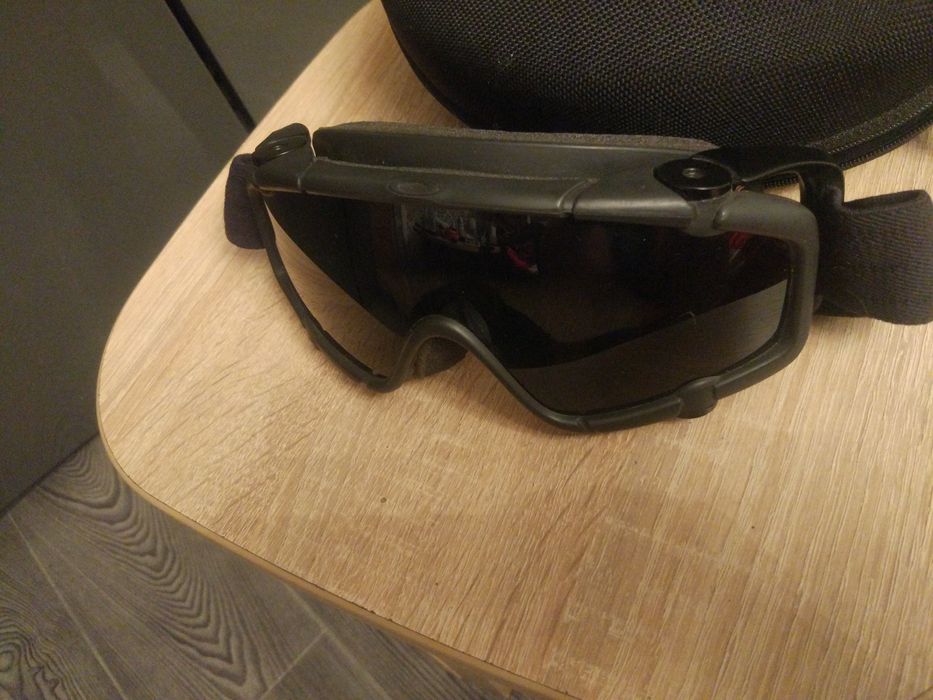 Маска, очки тактические Oakley.