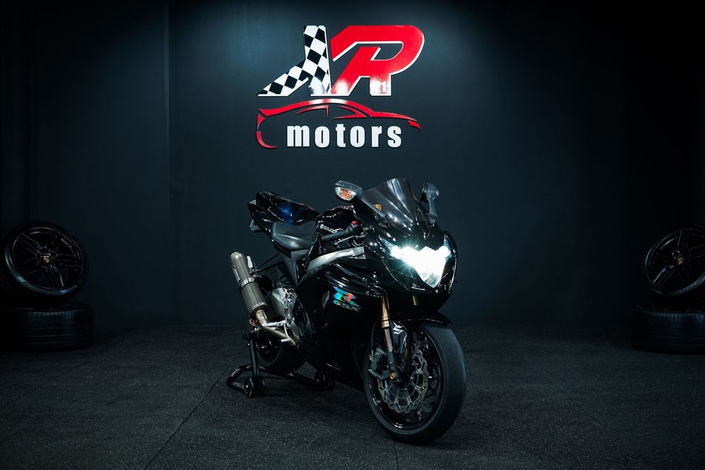 Suzuki GSX-R L0
