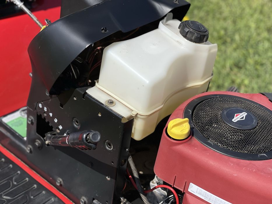 Трактор Газонокосарка Садовий Мінітрактор USA Гарний Стан