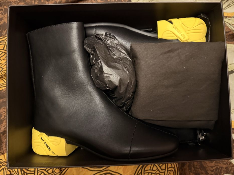 Орігінальні  Raf Simons Runner – Solaris