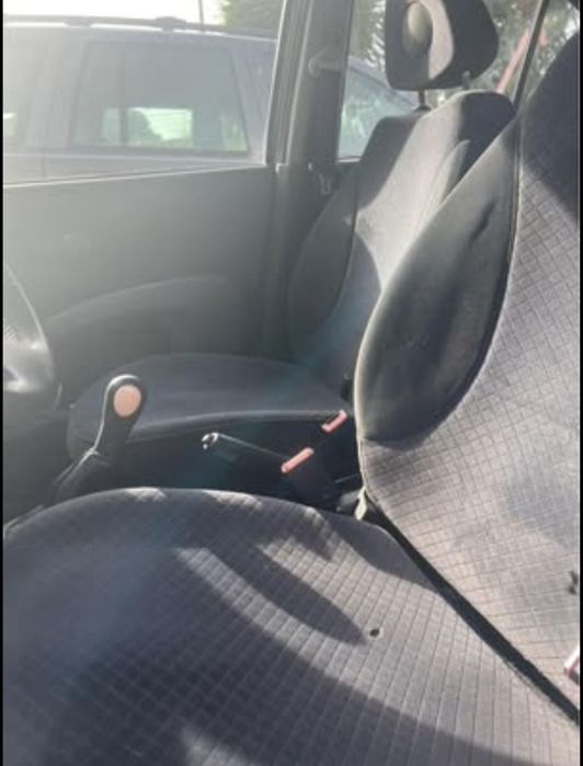 Nissan micra 2005