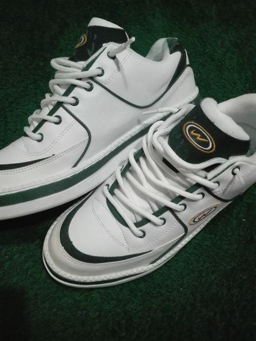 Sapatilhas novas branco e verde