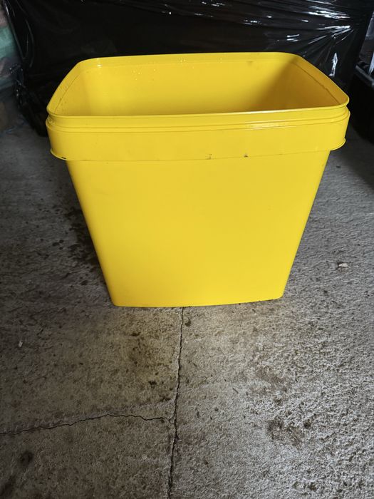 Wiaderka plastikowe 20 l wiadra na miod